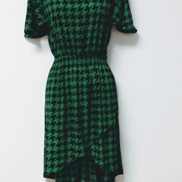 Green High Low Short Sleeve Dress - Picture 1 of 3